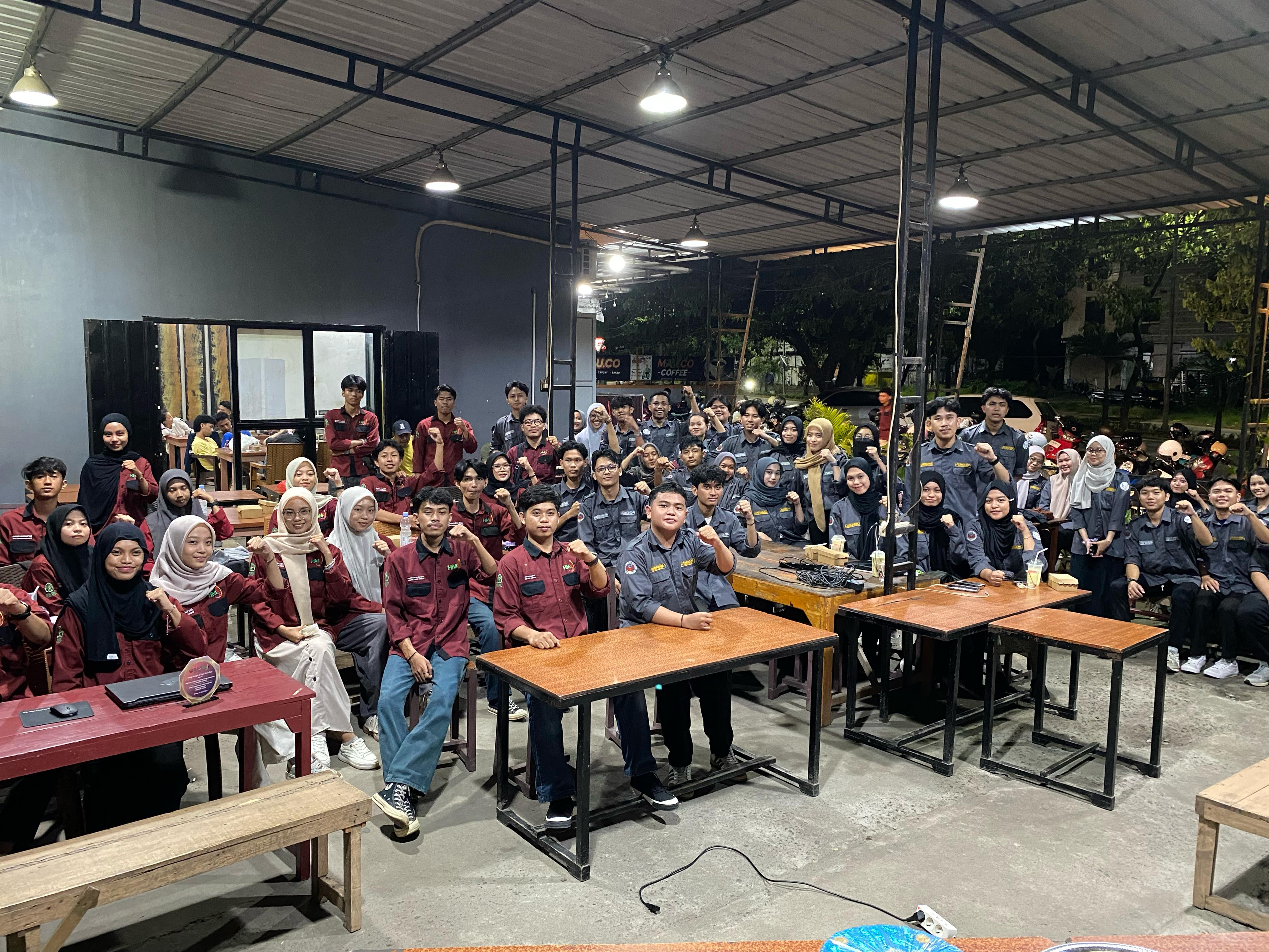 Dialog Lembaga HIMATIK-PNUP dan HMJTI UINAM: Sinergi dan Kolaborasi Lintas Kampus